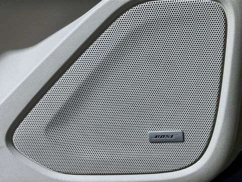 Used 2018 GMC Terrain Denali w/ Comfort Package image 15