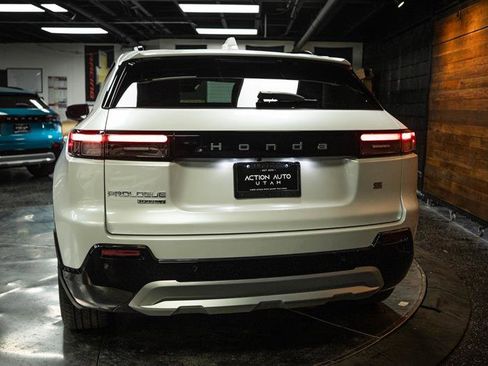 Used 2024 Honda Prologue Touring image 6