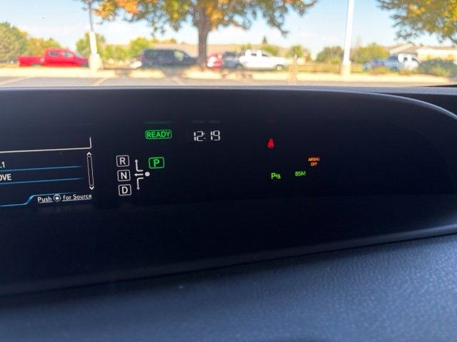 Used 2016 Toyota Prius Four w/ Advanced Technology Package FWD image 13