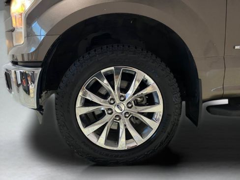 Used 2015 Ford F150 XLT w/ Equipment Group 302A Luxury AWD/4WD image 24