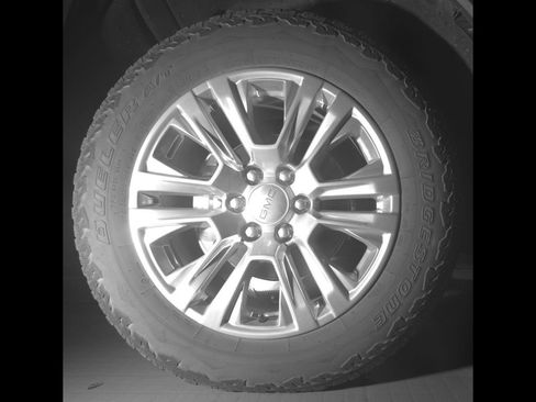 Certified 2024 GMC Sierra 1500 Denali w/ Technology Package AWD/4WD image 11