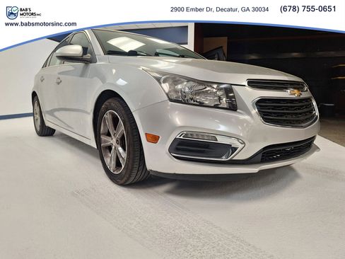 Used 2015 Chevrolet Cruze LT image 4