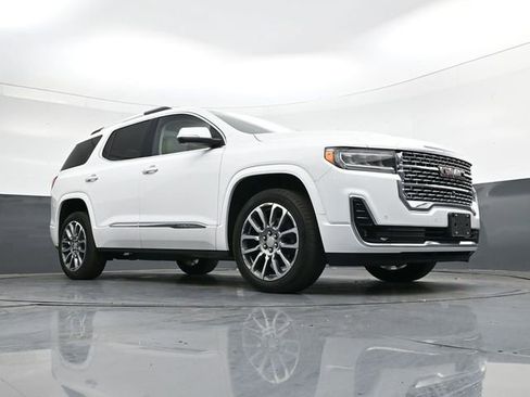 Used 2023 GMC Acadia Denali w/ Denali Ultimate Package image 28