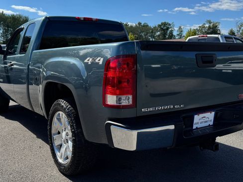 Used 2009 GMC Sierra 1500 SLE w/ Pro Grade Package image 7