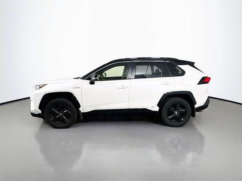 Used 2020 Toyota RAV4 XSE AWD/4WD image 3