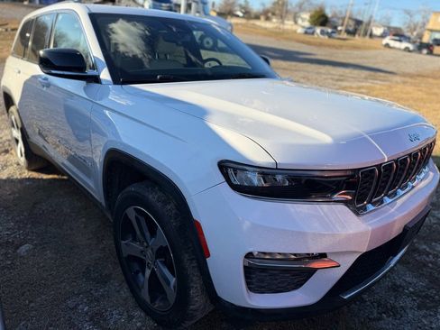 Used 2022 Jeep Grand Cherokee Limited 4xe AWD/4WD image 37