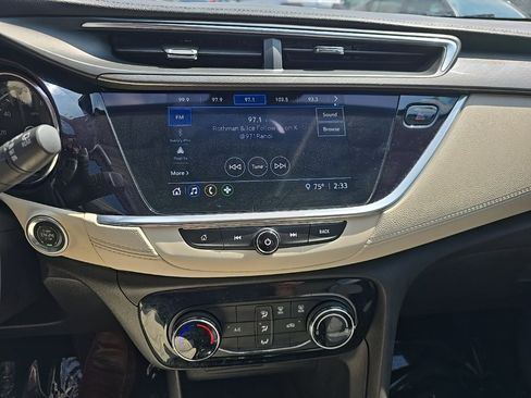 Used 2020 Buick Encore GX Preferred image 9