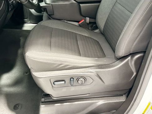 Used 2023 Chevrolet Silverado 3500 LT w/ Convenience Package image 17