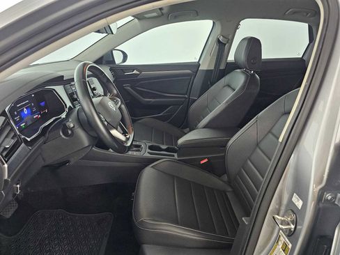 Used 2022 Volkswagen Jetta SE FWD image 20