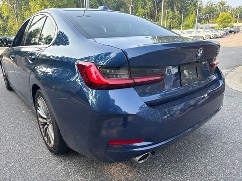 Used 2024 BMW 330i Sedan w/ Premium Package RWD image 15