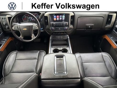Used 2018 Chevrolet Silverado 1500 High Country AWD/4WD image 28