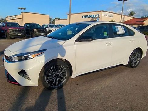 Used 2023 Kia Forte GT-Line w/ GT-Line Premium Package image 4