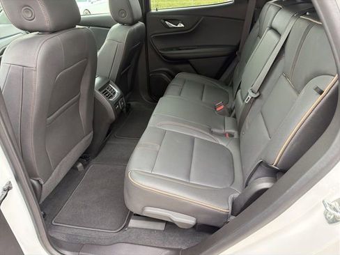 Used 2024 Chevrolet Blazer Premier w/ Enhanced Convenience Package AWD/4WD image 5