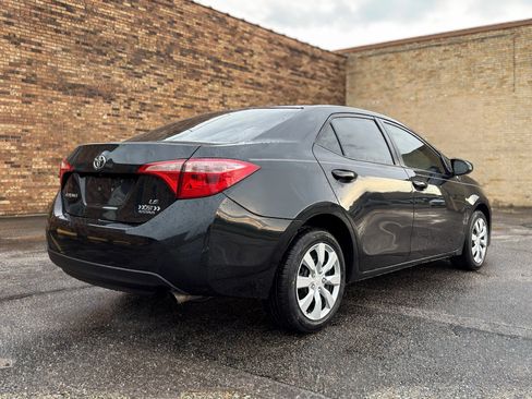 Used 2019 Toyota Corolla LE FWD image 8