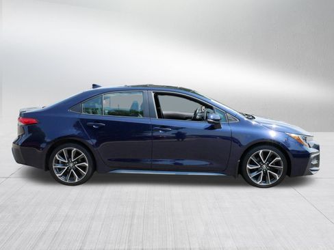 Used 2020 Toyota Corolla XSE FWD image 8
