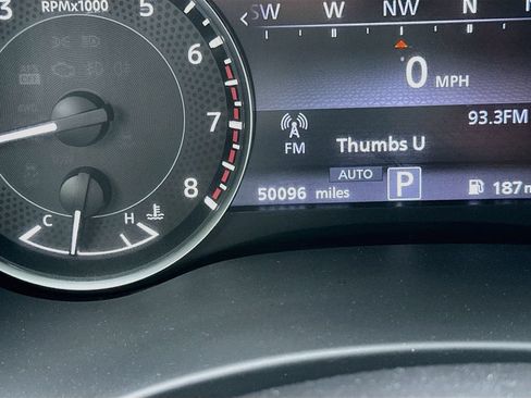 Used 2023 Nissan Armada SL w/ Captain's Chairs Package AWD/4WD image 12