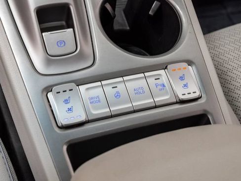 Used 2020 Hyundai Kona Ultimate FWD image 26