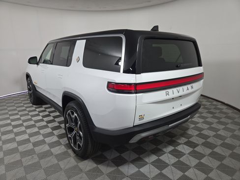 Used 2024 Rivian R1S Adventure AWD/4WD image 3
