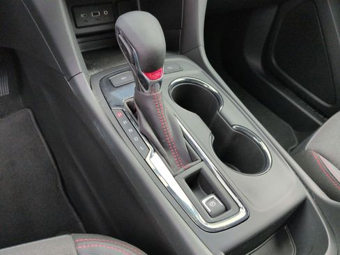 Certified 2023 Chevrolet Equinox RS image 16