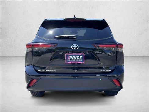 Certified 2026 Toyota Highlander XLE AWD/4WD image 6