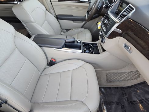 Used 2014 Mercedes-Benz ML 350 ML350 4MATIC image 14
