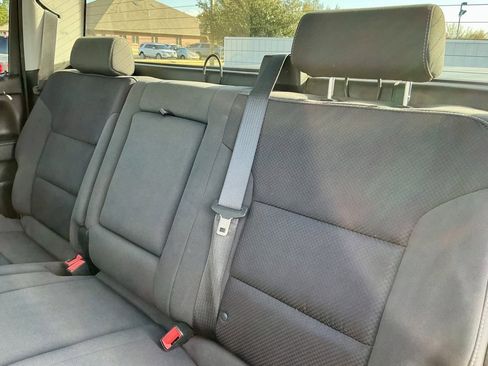 Used 2018 Chevrolet Silverado 1500 LT w/ All Star Edition image 28