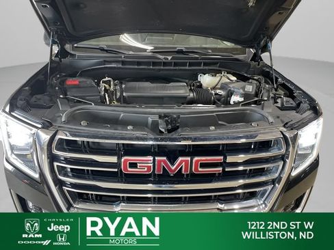 Used 2021 GMC Yukon SLT w/ SLT Luxury Plus Package AWD/4WD image 11