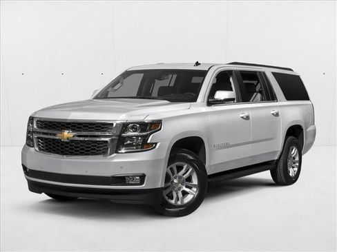 Used 2017 Chevrolet Suburban LT w/ Luxury Package RWD image 1