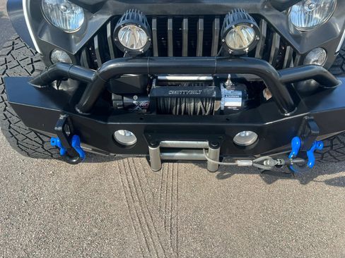 Used 2015 Jeep Wrangler Unlimited Sport AWD/4WD image 5