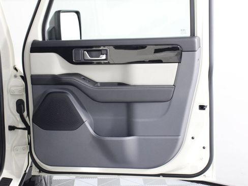 Used 2025 INEOS Grenadier AWD/4WD image 22