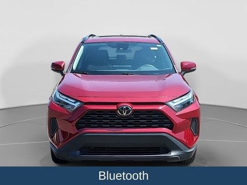 Used 2024 Toyota RAV4 XLE w/ Convenience Package FWD image 3