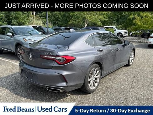 Used 2023 Acura TLX FWD image 8