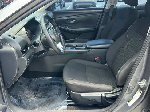 Used 2023 Nissan Sentra S FWD image 7