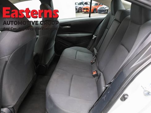 Used 2021 Toyota Corolla LE FWD image 20