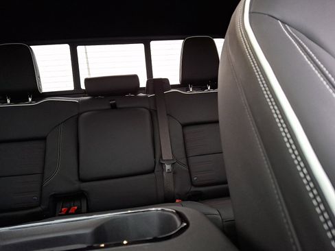 Used 2025 GMC Sierra 1500 AT4X image 20