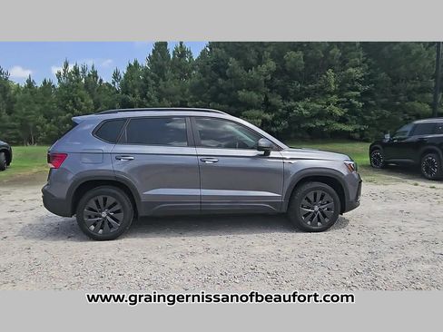Used 2024 Volkswagen Taos S FWD image 34