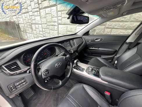 Used 2016 Kia K900 Premium RWD image 21