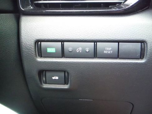 Used 2020 Nissan Sentra SR FWD image 28