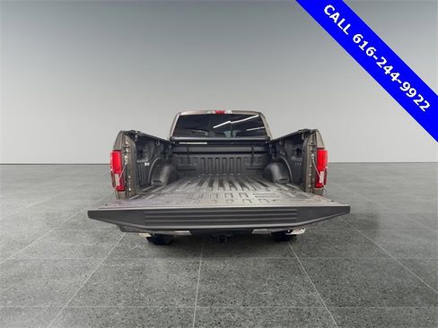 Used 2020 Ford F150 Lariat image 13