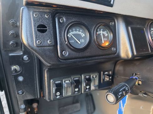 Used 2000 HUMMER H1 4-Door Wagon AWD/4WD image 33