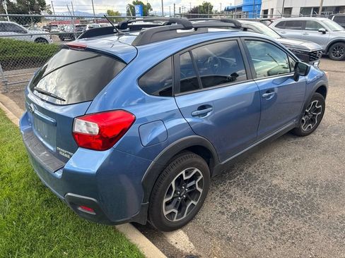Used 2017 Subaru Crosstrek 2.0i Premium w/ Popular Package #2 AWD/4WD image 3