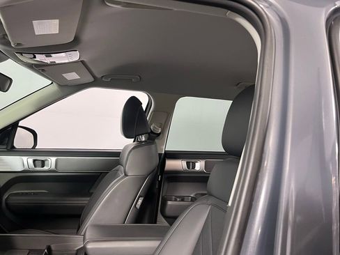 Used 2025 Hyundai Santa Fe SEL image 23