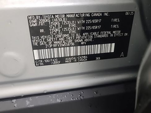 Used 2025 Toyota RAV4 XLE AWD/4WD image 38