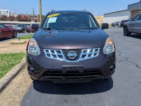 Used 2013 Nissan Rogue SL AWD/4WD image 2