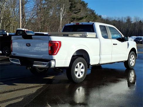 Used 2021 Ford F150 XLT image 5