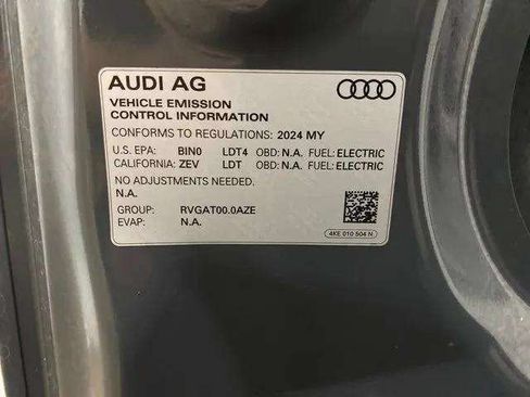 Used 2024 Audi Q8 e-tron Prestige w/ Prestige Package AWD/4WD image 97