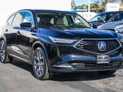 Used 2022 Acura MDX SH-AWD w/ Technology Package image 3