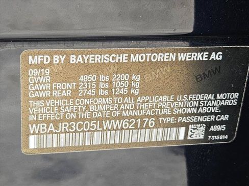 Used 2020 BMW 530i w/ Premium Package RWD image 24