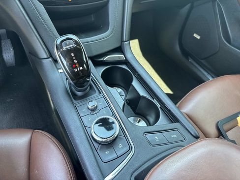 Used 2021 Cadillac XT5 Premium Luxury image 25