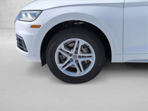 Used 2018 Audi Q5 2.0T Premium Plus w/ Premium Plus Package AWD/4WD image 14